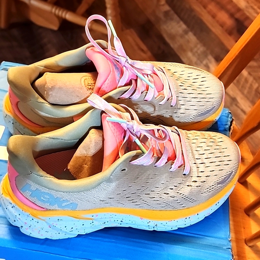 Hoka W Clifton 8, 6B